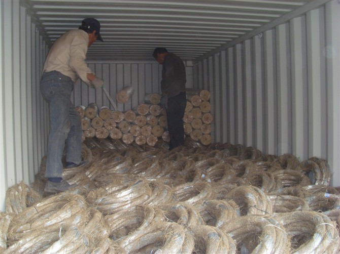 Anping Jiechang Wire Mesh Products Co.,LTD factory production line